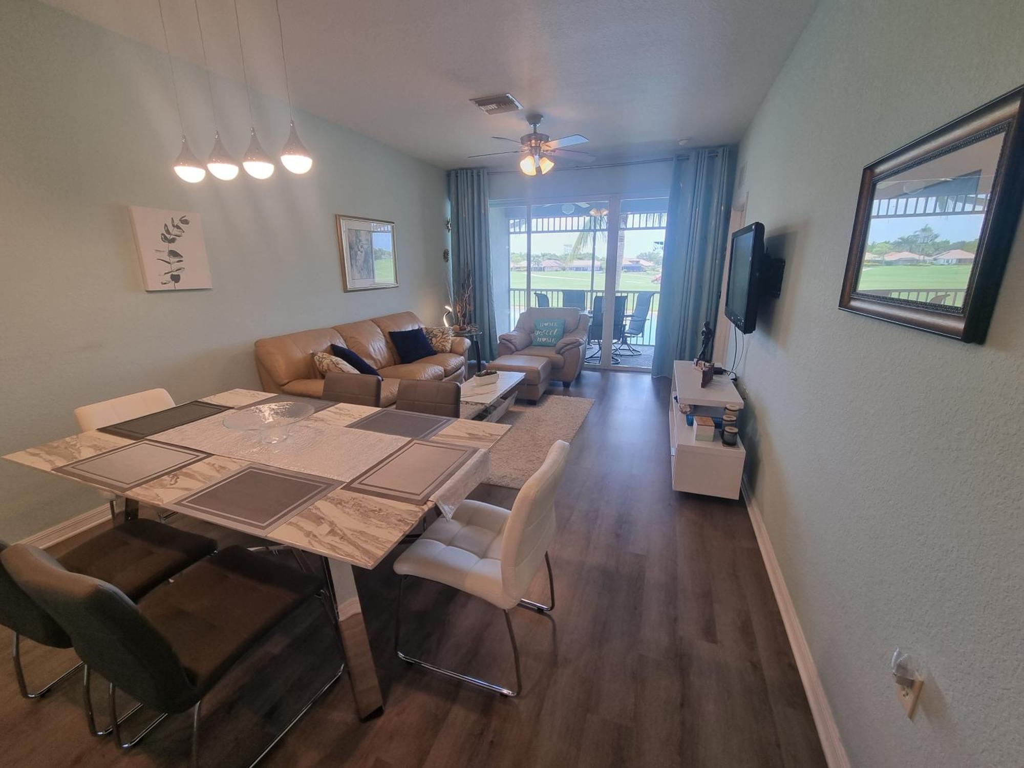 Stunning 2-Bedroom Plus Den Condo In Greenlinks Resort เนเปิลส์ ภายนอก รูปภาพ